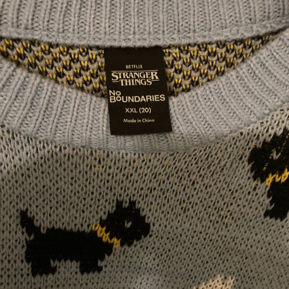 NWT Stranger Things No Boundaries Scottie Dog Soft Blue Knit Sweater XXL (20) - Picture 2 of 4
